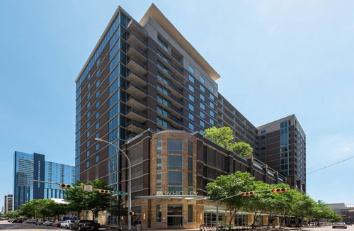 Waller Creek District Apartment | Austin Central 2BD 2BA Apartment