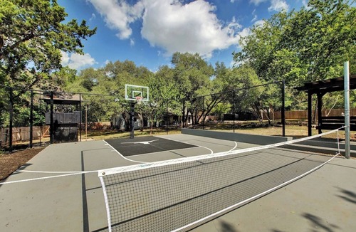 Northview Hills House | Austin Oasis: Pool, Pickleball, Hot Tub, Sleeps 10