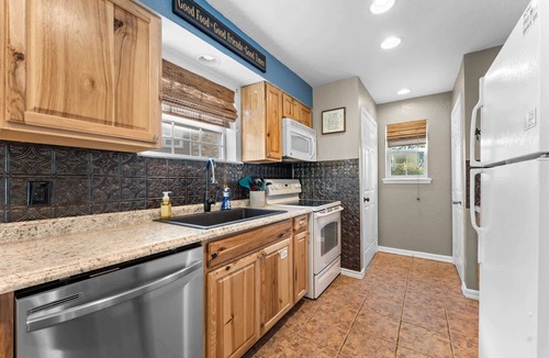 Branson Condo | Austin's Hideaway Golf-view