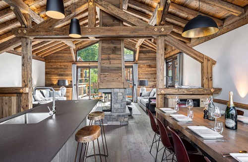 Villarabout Ski Chalet | Authentic chalet with sauna and shuttle in Saint Martin