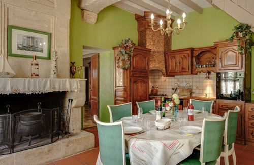 Petit-Palais-et-Cornemps House | Authentic Stay at Château Vieux Mougnac: Organic Vineyard, Saint-Emilion, Wine & Relaxation