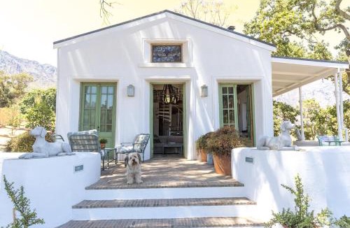 Franschhoek House | Authentic and Charming French-inspired Cottage