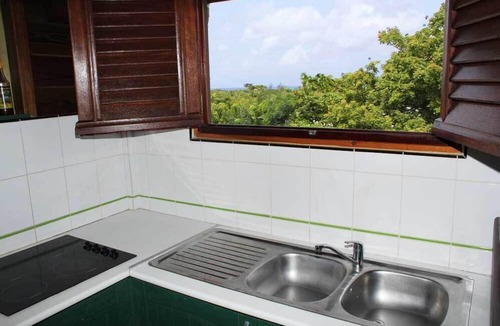 Sainte-Anne Villa | Authentic and comfortable Martinique Villa with pool, 400m from the beach