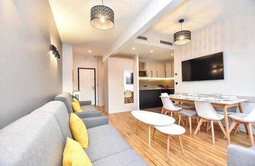 Chaussee-d'Antin Apartment | Authentic apartment - 2BR/8P - Palais Garnier