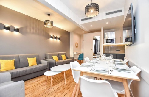 Chaussee-d'Antin Apartment | Authentic apartment - 2BR/8P - Palais Garnier