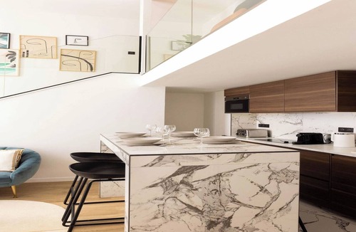 Quartier de Rochechouart Apartment | Authentic apartment - 2BR/6P - Place Pigalle