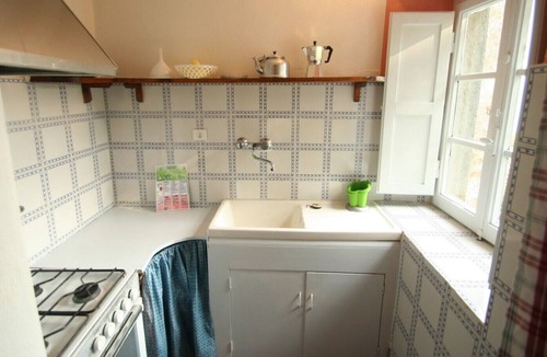 Petrognano Cottage | Authentic apartment in a picturesque town near a cozy restaurant.