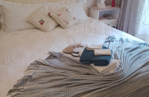 Sabbio Chiese Bed & Breakfast | Authentic B&B Stella's House