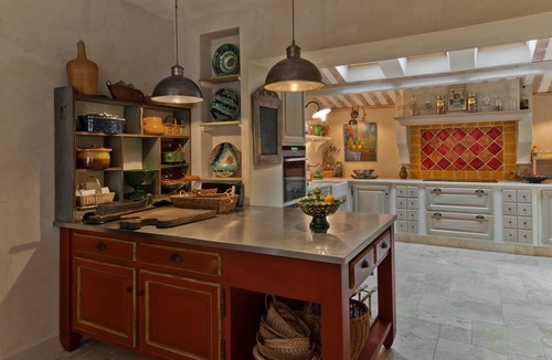 Le Tholonet House | Authentic Bastide in Aix en Provence Clim, Swimming pool, 5 bedrooms, 10 travellers