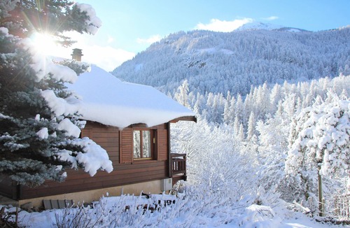 Chantemerle Ski Chalet | Authentic chalet in the heart of Serre Chevalier, 300m from the slopes