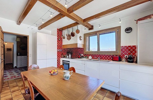 La Toussuire Ski Chalet | Authentic chalet, mountain view - 15 guests