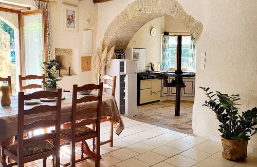 Doue-en-Anjou House | Authentic charm near the Saumur vineyards
