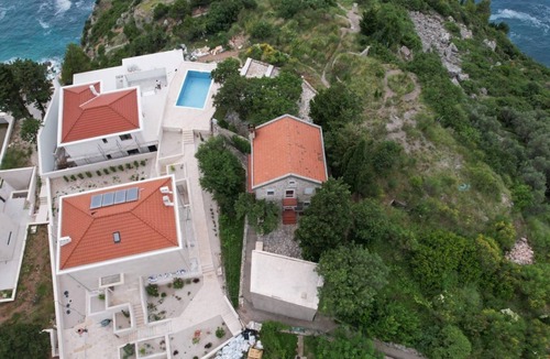 Krstac Villa | Authentic cliff villa, with pool, private staircase to hidden beach -Budva