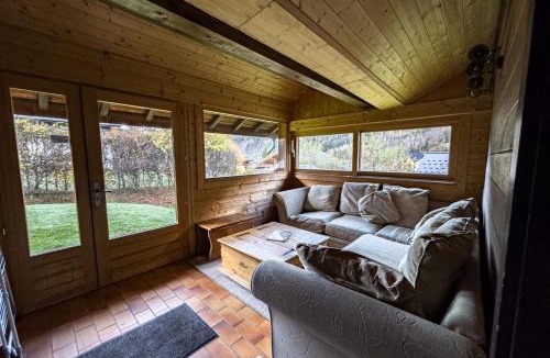 Les Bossons Ski Chalet | Authentic family chalet with garden in Chamonix