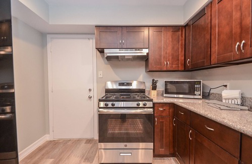 Spring Branch West House | Authentic Home by Memorial City Mall and Memorial Hospital - West Houston