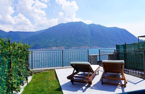 Sala Comacina House | Authentic house with private pool and garden by the lake shore! - Casa Melete