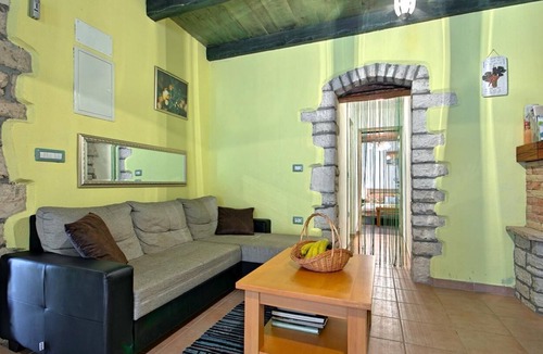 Brecevici Villa | Authentic istrian stone house with pool, Central Istria