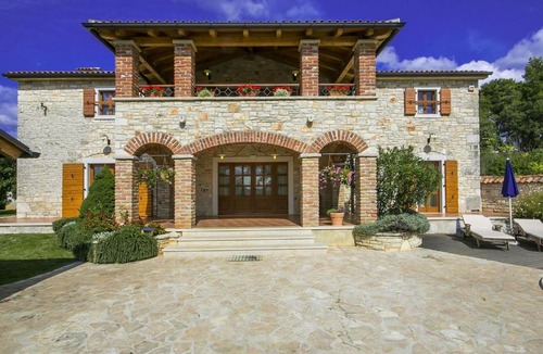 Baderna Villa | Authentic Istrian Villa in Baderna with Swimming Pool