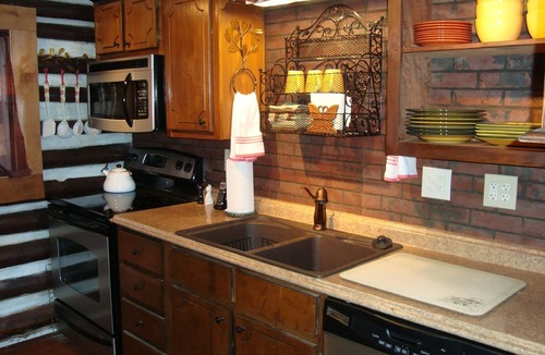 Hendersonville Cabin | Authentic Log Cabin. Beautiful authentic log cabin