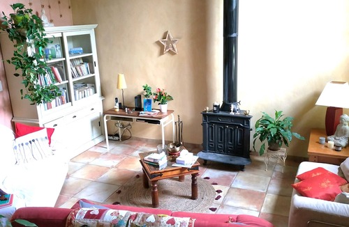 Cavaillon House | Authentic Mas en Provence with garden and swimming pool. Charming house with character.