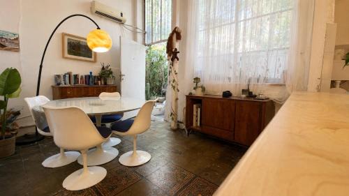 Neve Tzedek Apartment | Authentic Neve Tzedek Apartment