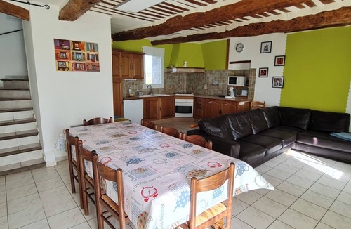 Jonquieres House | Authentic Provençal farmhouse with swimming pool - Peace and conviviality at the foot of the Ventoux mountains