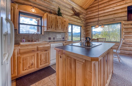 Grantsdale Cabin | Authentic Quaint Log Cabin on 2400 Private Acres w/Stellar Views & Hot Tub