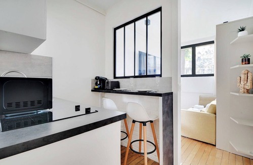 17th Arrondissement Apartment | Authentic studio - 2P - Plaine-Monceau