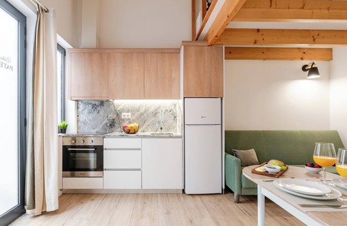 Sao Mamede de Infesta House | Authentic Studio 6 with Terrace by HostWise