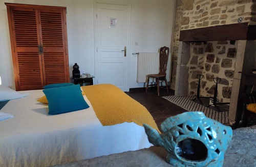 Oloron-Sainte-Marie House | Authentic Suite - PATRIMOINE