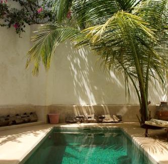 Lamu Villa | Authentic Swahili style villa Milele House
