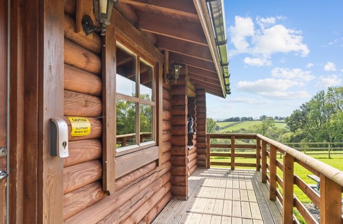 Highampton Cabin | Authentic timber lodge located in Devon's heart at the edge of glorious Dartmoor