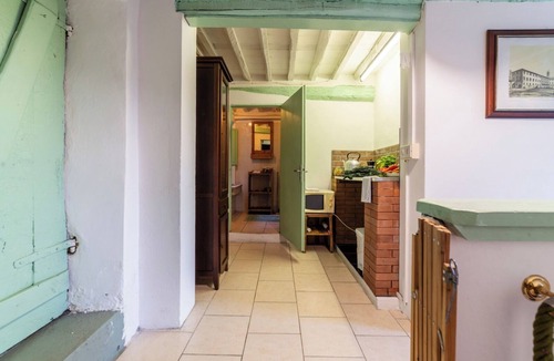Pescaglia Apartment | Authentic Tuscan Stone House 4BR Peaceful Village Escape