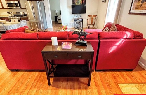 White Hall Apartment | Authentic working horse farm stay! Quiet, rural, and close to nature!
