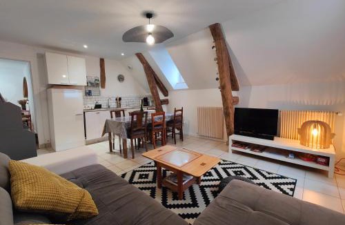 Thury-Harcourt Apartment | Authentique appartement de charme - Accès direct Voie Verte au coeur de la Suisse Normande