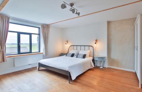 Sauveniere House | Authentique Confortable Convivial Spacieux Élégant
