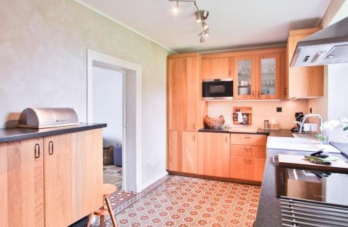 Sauveniere House | Authentique Confortable Convivial Spacieux Élégant