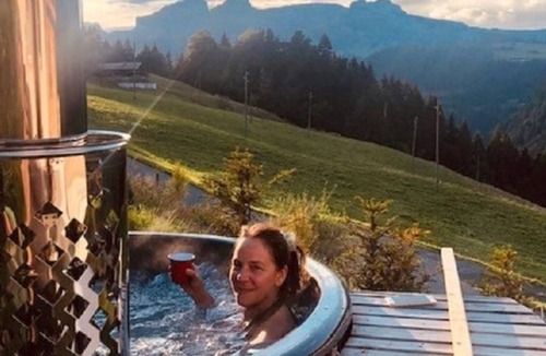 Vers L'Eglise House | Authentisches Schweizer Alpenchalet aus dem 18. by Interhome