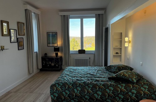 Rochefort House | Aux étangs fleuris