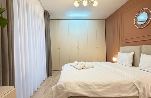 Suceava Apartment | Ava Towers Accommodation 1-2 Bdm by GAP with Parking Option