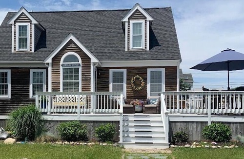 Ocean Bluff-Brant Rock House | Available 6/28/25 - 7/5/25, Beach House in Marshfield
