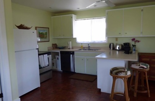 Kamuela Cottage | Available for rent 3 months or more.