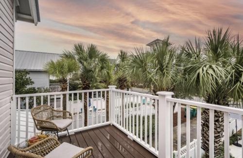 Crystal Beach House | Available for Spring Break! Casa Marina