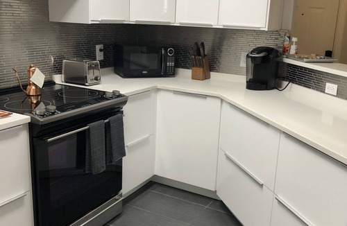Clearwater Condo | Avalon at Clearwater-Ground Floor Beach Getaway