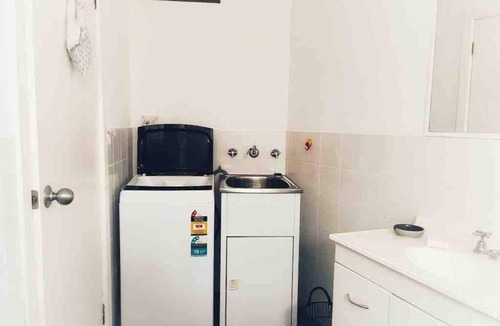 Avalon Beach Apartment | Avalon beach Apartment