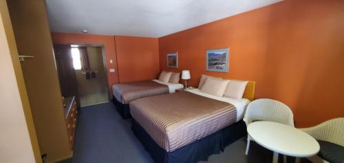 Osoyoos Hotel | Avalon Inn
