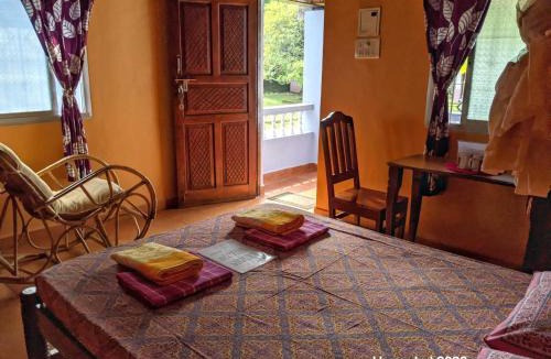 Mandrem Bed & Breakfast | Avalon Inn