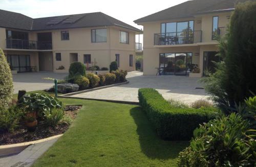 Motueka Hotel | Avalon Manor Motel