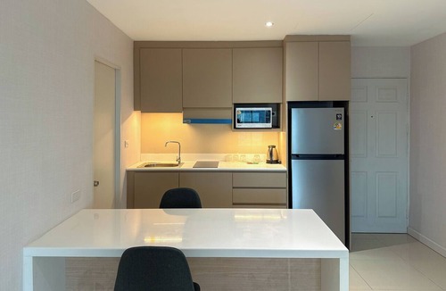 Bang Na Hotel | Avana Residence