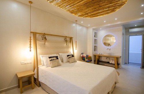 Ios Town Hotel | Avanti Hotel